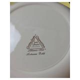 Century Alliance Autumn Gold Dinnerware Set 20pc (3 dinner plates,  7 salad plates,  6 saucers,  and 4 mugs)