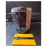Keurig K70 Single Cup Coffee Maker (Powers on)