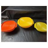 Vintage Tupperware Servalier Bowl Set