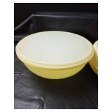 Tupperware Fix-N-Mix Bowl and Vegetable Keeper