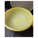 Tupperware Fix-N-Mix Bowl and Vegetable Keeper