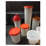 Tupperware Container Set
