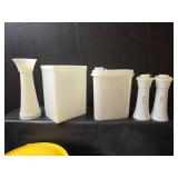 Tupperware Kitchen Set with Salt and Pepper Shakers