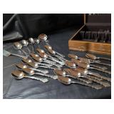 Oneida Stainless Steel Flatware Set with Storage Box