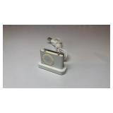 Apple iPod Shuffle 2nd Generation Silver