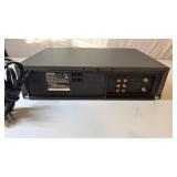 Toshiba M635 VHS Player with Hi-Fi Stereo