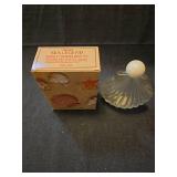 Avon Sea Legend Sonnet Foaming Bath Oil with Shell Bottle