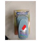 MARVY UCHIDA CLEVER LEVER SUPER JUMBO CRAFT PUNCH SCALLOP SQUARE 2