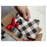 Kroger Holiday Home Plaid Gift Bags - 24 Ct