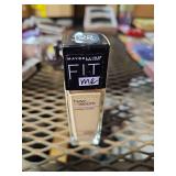 Maybelline Fit Me Dewet Smooth Foundstion - Fair Porcelain