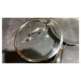 HexClad Hybrid Nonstick 12-Inch Frying Pan with Tempered Glass Lid, Stay-Cool Handle, Dishwasher-Friendly, Oven-Safe Up to 900Â°F, Induction Ready, Compatible with All Cooktops - Retail $198