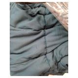 Weighted Blanket for Adults (17 lbs, 60 x 80", Dark Green) Cooling Heavy Blanket for Sleeping Perfect for 160-180 lbs, Queen Size Breathable Blanket with Premium Glass Bead, Machine Washable.  NEEDS T