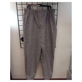 APPEARS NEW - Chef Designs Professional Chef Pants Black and White Houndstooth Pattern ( Size XXL/4 Pack)