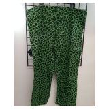 APPEARS NEW - White Warren Chef Pepper Pattern Pants XL