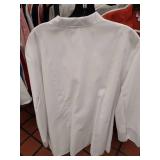 APPEARS NEW - Chef Designs Professional White Chef Coat XXL