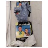 APPEARS NEW - MiraCool and CoolMax Cooling Bandanas Set of 4 total