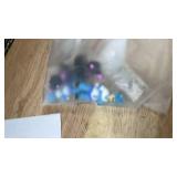 LIDIFC 4Pcs Korean Idol Action Figure,Keychains Holder Car Key Ring Mobile Phone Bag Hanging,Unique Action Figures Decorations Gifts for Fans Office Room Figurine Decor