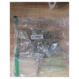 Multidimensional Metal Star Tree Topper with Gold Glitter