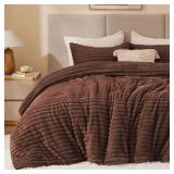 BEDELITE Fleece Queen Comforter Set -Super Soft & Warm Fluffy Hot Chotolate Bedding, Luxury Fuzzy Heavy Bed Set for Winter with 2 Pillow Cases