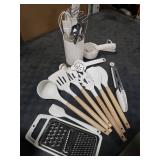 Umite Chef Silicone Kitchen Utensil Set, 34PCS Heat Resistant Kitchen Gadgets and Tools With Grater, Cream White Wood Handles for Nonstick Cookware