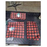 SmoothNovelty 3 Pcs Christmas Gnome Bath Towel Sets Large Red Black Buffalo Plaid Checkered Bath Hand and Facial Towels for Bathroom Absorbent Snowman Snowflake Embroidered for Home Xmas Gift