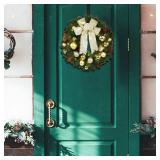 Hausse Lighted Christmas Wreath with Metal Hanger, Pre-lit Xmas Wreath with Large Golden Bow & Balls, Battery Operated with 40 LEDs Lights, for Front Door Gate Wall Christmas Party Decorations