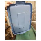 19pk Rubbermaid Roughneck Storage Tote Lids Bundle