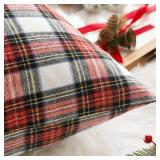 EMEMA Christmas Red and White Tartan Plaid Throw Pillow Covers 18x18 Inch Decorative Scottish Farmhouse Retro Classic Square Cushion Cases for Decor Sofa Couch Winter Holiday Set of 2