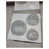 Crackle Globe LED Lamp Battery Operated with Timer, Lighted Glass Orb for Festival Christmas Decoration, Gold Mercury Glass Ball Light for Living Room Indoor (with Timer)