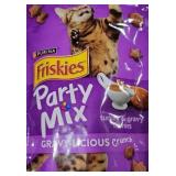 Purina Friskies Cat Treats, Party Mix Gravy-licious Crunch Turkey and Gravy Flavors - (Pack of 8) 2.1 oz. Pouches