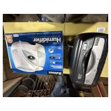 PAPER SHREDDER & NEW HUMIDIFIER...........................GAR