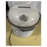 ANTIQUE KENMORE WASHING ELECTRIC WASHING MACHINE.............GAR