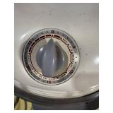 ANTIQUE KENMORE WASHING ELECTRIC WASHING MACHINE.............GAR