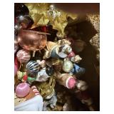 VINTAGE CHRISTMAS ORNAMENTS/HEATLAMP/BLUE METAL BOX.....................GAR