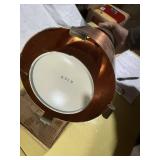 COLEMAN SPORTSTER STOVE/ PROPANE LIGHT/SHADE..............GAR