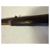 ANTIQUE KENTUCKY LONG PERCUSSION RIFLE W/ FIXED SIGHTS