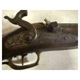 ANTIQUE KENTUCKY LONG PERCUSSION RIFLE W/ FIXED SIGHTS