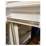 KELVINATOR REFRIGERATOR....................KCHN