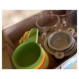 GLASS MEASURING CUPS, SPOONS, AND MISC.....................KTCN