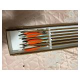 Long bow and arrows - NBD