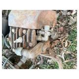 HANDI-HO/ REO/ 3 ANTIQUE GAS ENGINES, UNTESTED