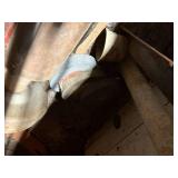 DAYTON GRINDER (WORKS) W/ EXTRA GRINDER WHEELS- NSHOP