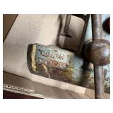 VICES (2) SMALL- NSHOP