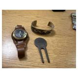 TITLEIST SCOTTY CAMERON GOLF DIVOT TOOL, BRACELET & COMPASS