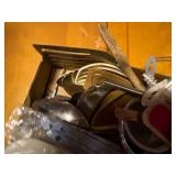 KITCHEN UTENSILS..............................DR