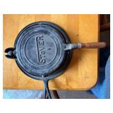 Stover #8 waffle iron -- DR