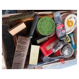 Shoe shine supplies -- DR