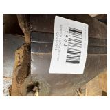 UTILITY ROOM DRAWER ITEMS/ CLOCK..........................KTCH