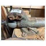 UTILITY ROOM DRAWER ITEMS/ CLOCK..........................KTCH