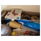 BOX OF MISC VINTAGE GLASSES/ ........................KTCH